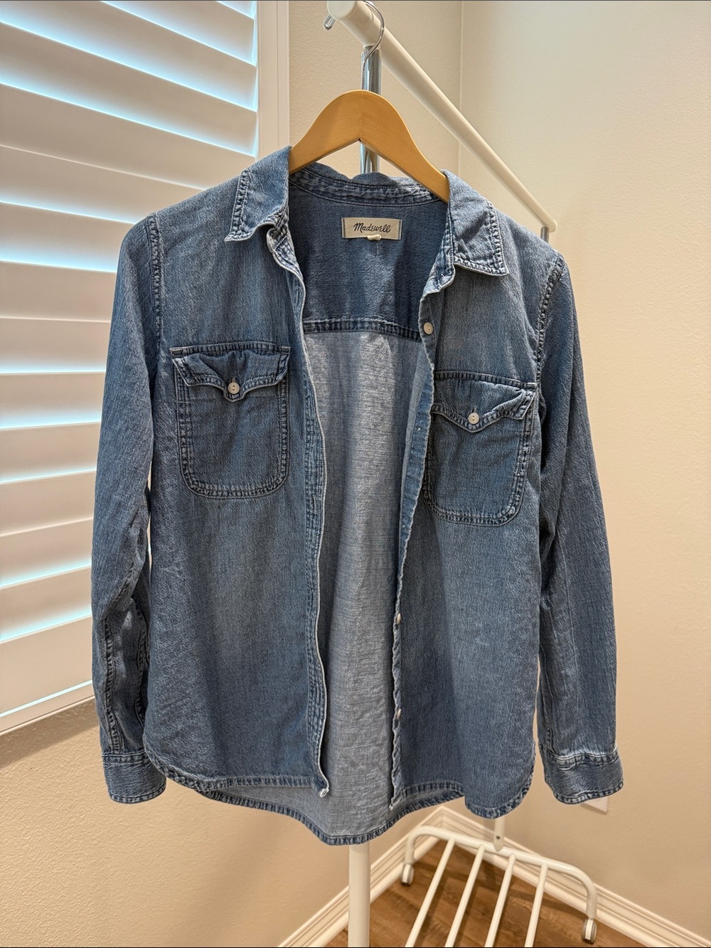 Madewell Denim Button-Up Shirt in Light Blue